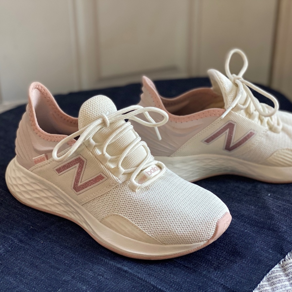 New Balance Fresh Foam Roav